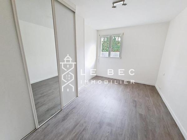 HENNEBONT : Bel appartement T2 dans une petite copropriété