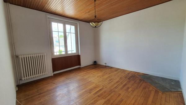 LORIENT SUD : Maison des années 30 avec jardin