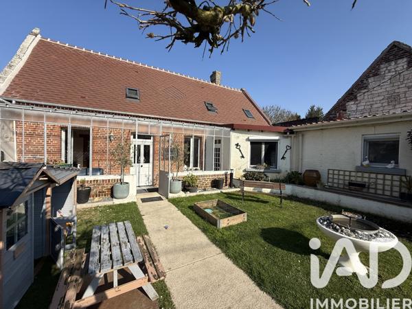 Maison à vendre 6 pièces 120 m² La Neuville-Roy