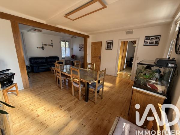 Maison à vendre 6 pièces 120 m² La Neuville-Roy