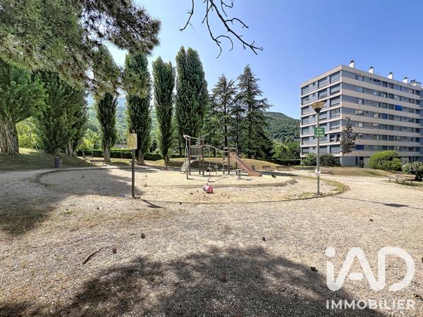 Appartement à vendre 4 pièces 76,49 m² Seyssinet-Pariset