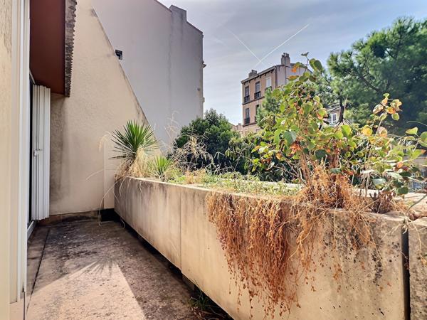 A vendre Appartement de type 4 à Marseille 13006 - secteur LODI - Terrasse - Jardin