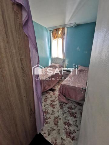 Grand T4 en duplex, vue imprenable sur Melun, sans vis-à-vis, box, cellier et cave.