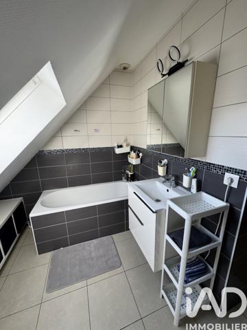Maison à vendre 5 pièces 95,4 m² Orléans