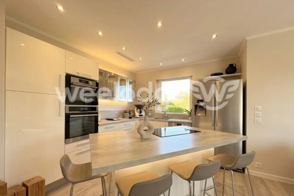 Maison à vendre 7 pièces de 140 m² à Mougins