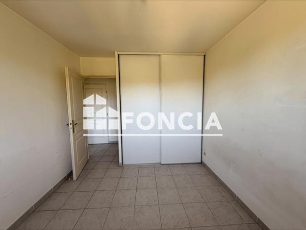 Location Appartement 3 pièces 63.05 m² - RESIDENCE L'OISEAU BLEU - 46 CHEMIN DE LA TOUR Brignoles 83170