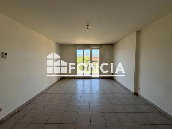 Location Appartement 3 pièces 63.05 m² - RESIDENCE L'OISEAU BLEU - 46 CHEMIN DE LA TOUR Brignoles 83170