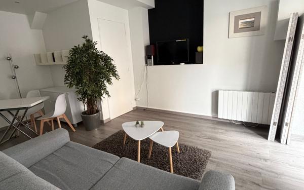 Appartement à louer    1 pièce •  Saint-Quentin