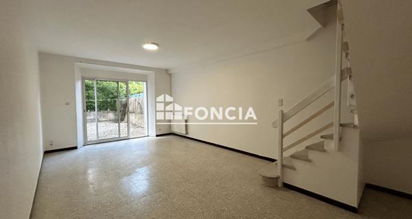 Location Appartement 3 pièces 62.27 m² - Cabannes 13440