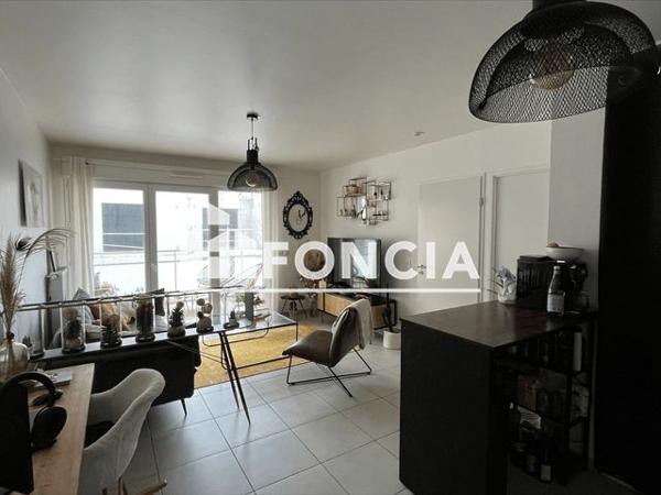Location Appartement 2 pièces 43.65 m² - 102 RUE LEON MALETRA Le Petit-quevilly 76140
