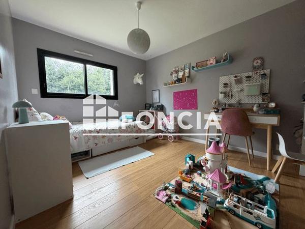 Location Maison 5 pièces 118.28 m² - 7 ALLEE JOEL LE VAGUERES Quimper 29000