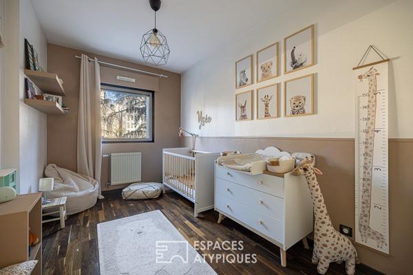Appartement contemporain au calme avec balcon et parking