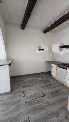 Maison de ville de 80 m² avec terrasse et cave