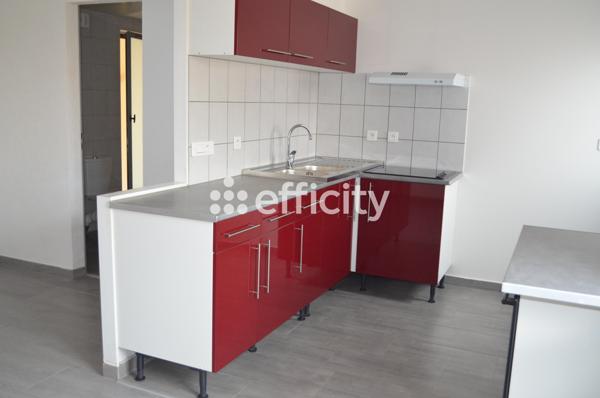 Maison 16 pièces - 333 m²