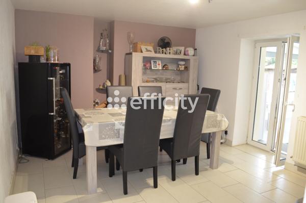 Maison 16 pièces - 333 m²