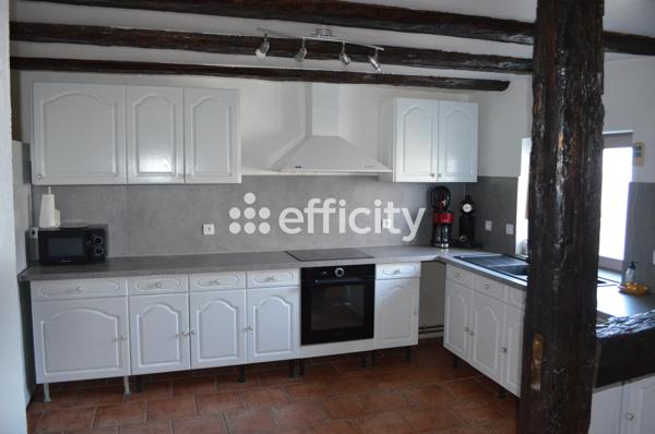 Maison 16 pièces - 333 m²