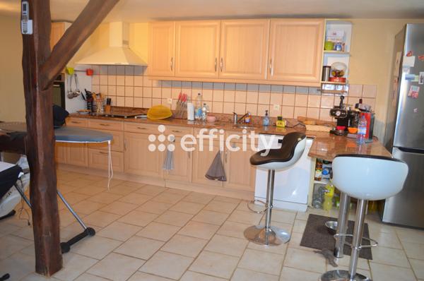 Maison 16 pièces - 333 m²