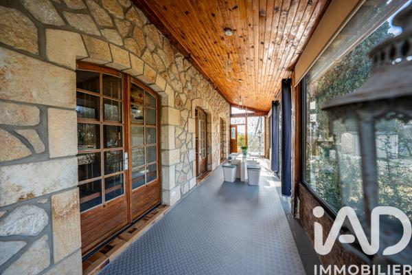 Maison à vendre 5 pièces 170 m² Saint-Privat