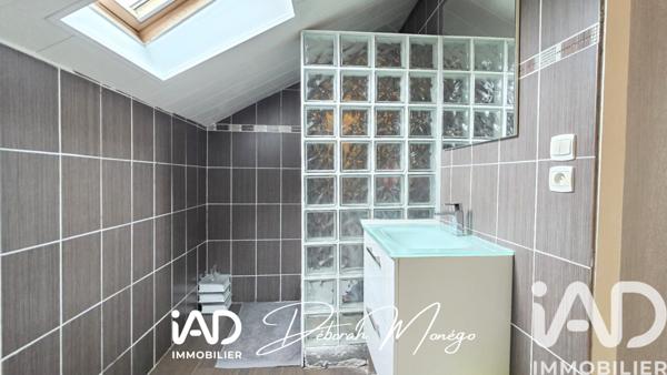 Maison à vendre 5 pièces 97 m² Épône