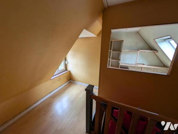 PLEUMEUR-BODOU - Maison en pierre à rénover, plage à pied – terrain de 3 286 m²