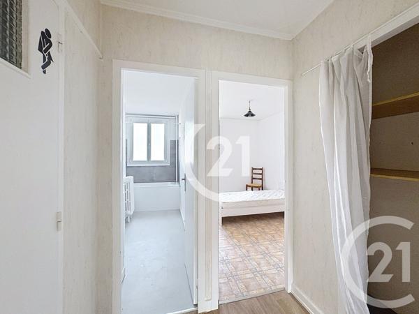 Appartement T3 à vendre  3 pièces - 55,71 m2 BELFORT - 90