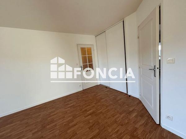 Location Appartement 3 pièces 65.9 m² - 18 RUE PAUL GAUGUIN Janze 35150