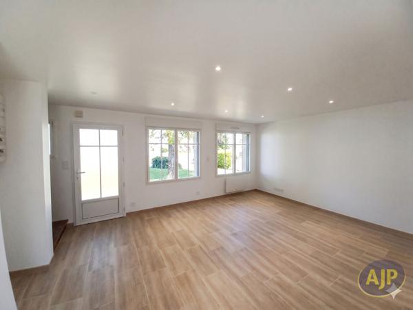 Location maison Malansac : 780 € - AJP Immobilier Questembert