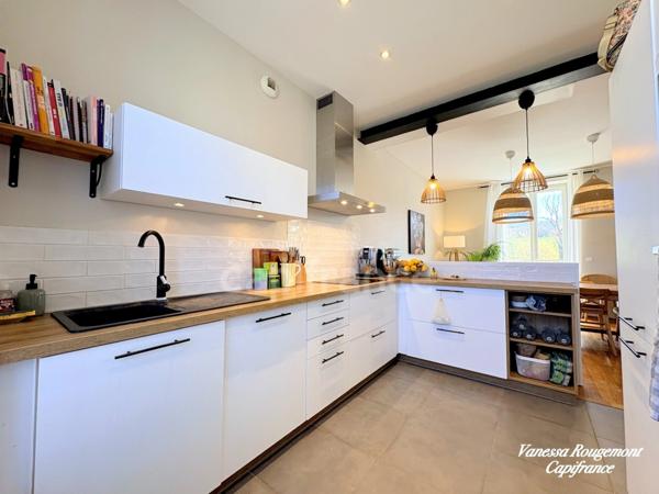 À vendre – Maison bourgeoise rénovée avec charme et de belles prestations, au Val-de-Mercy (89)