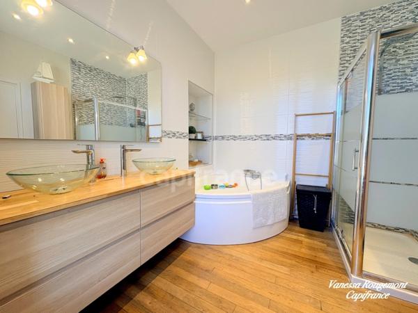 À vendre – Maison bourgeoise rénovée avec charme et de belles prestations, au Val-de-Mercy (89)