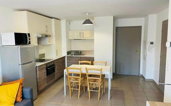 Appartement à vendre    2 pièces •  Gréoux-les-Bains