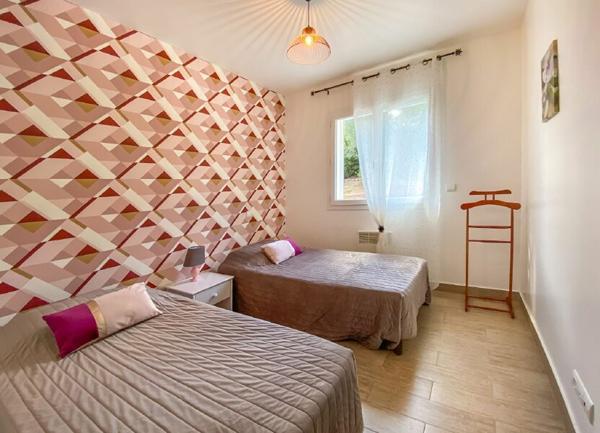 Maison à vendre    10 pièces •  Porto-Vecchio