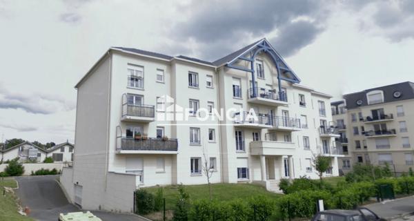 Location Appartement 3 pièces 65.12 m² - Corbeil-essonnes 91100