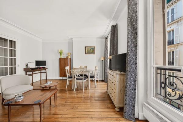 Appartement Paris 17 e - BATIGNOLLES