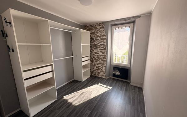 Maison à vendre    3 pièces •  Conques-sur-Orbiel