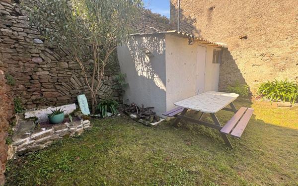 Maison à vendre    3 pièces •  Conques-sur-Orbiel