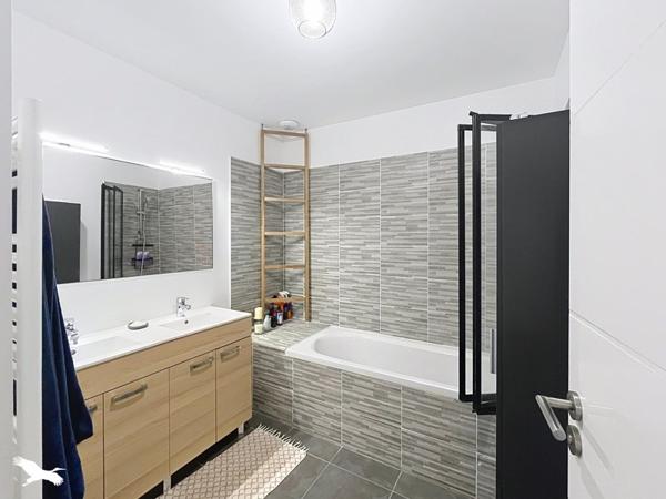 Appartement 389 000 € Bordeaux 5 p 81 m² DPE A