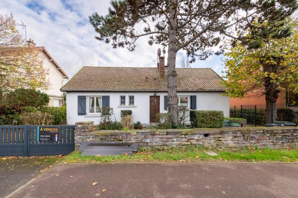 Chilly-Mazarin (91380) Maison individuelle 7 pièces de plain-pied !