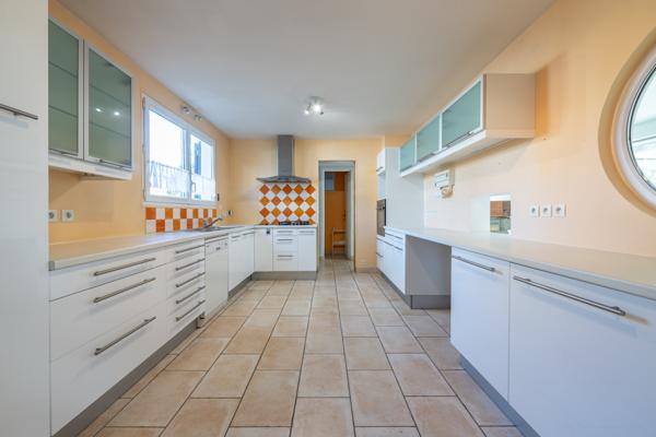 Chilly-Mazarin (91380) Maison individuelle 7 pièces de plain-pied !