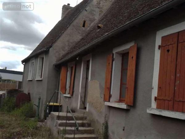 Maison à restaurer à vendre à Teillé dans la Sarthe (72290), ref : ALLUB