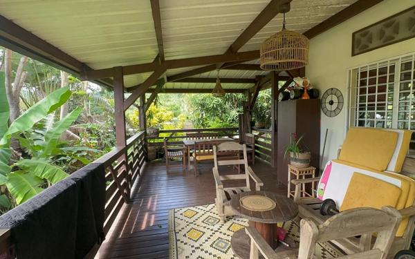 Maison à vendre    4 pièces •  Dembeni