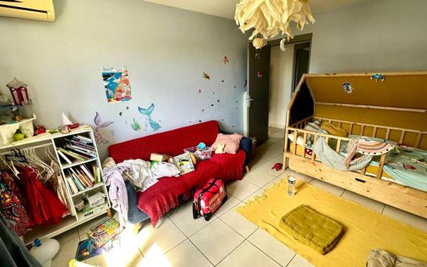 Maison à vendre    4 pièces •  Dembeni