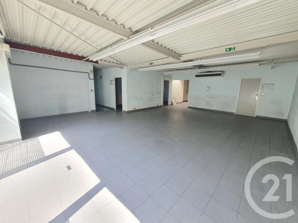 Appartement à vendre  3 pièces - 94 m 2   CASTELNAU DE MONTMIRAL  - 81