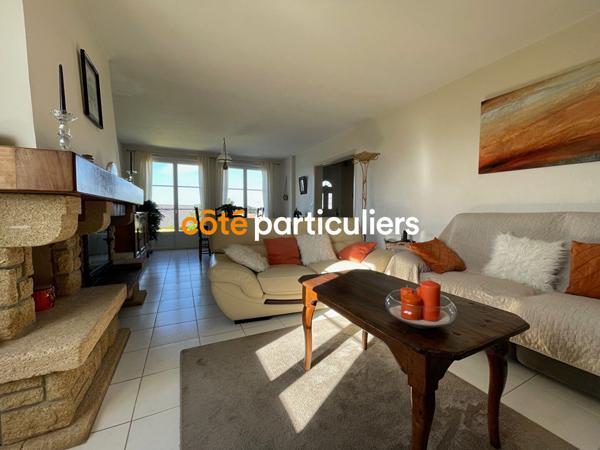 Vente Maison136 m² - 6 Pièces - MOON SUR ELLE (50680)