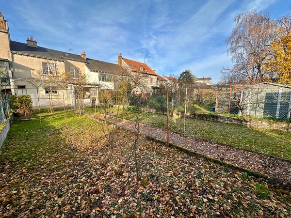 A vendre Maison sur Beaujardin avec combles aménageables