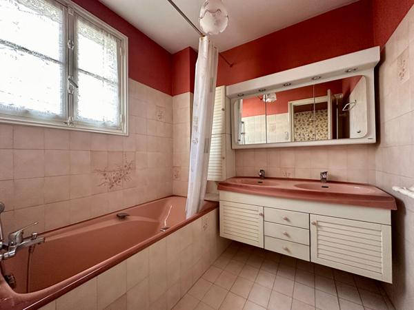 A vendre Maison sur Beaujardin avec combles aménageables