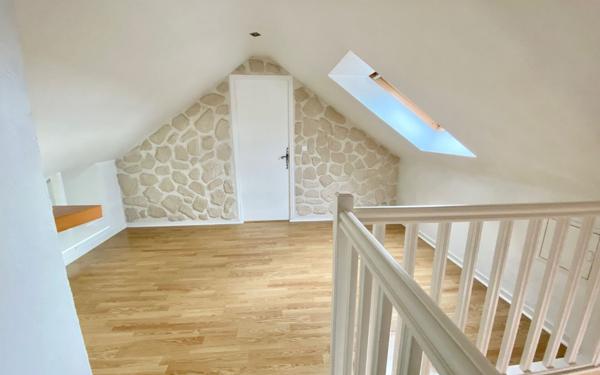 Maison à vendre    6 pièces • 145 m2 Périgny