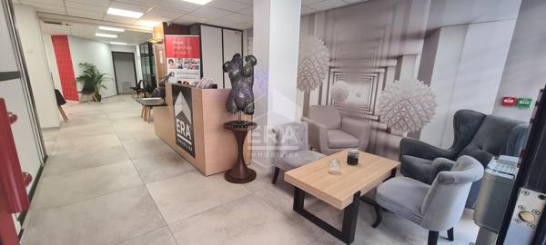 Rare! Murs commerciaux de 345 M² en plein centre