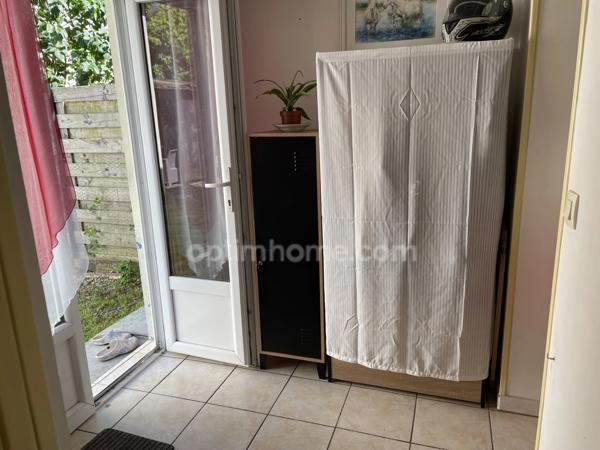 SOUESMES, Immeuble de rapport avec trois appartements dont deux déjà loués