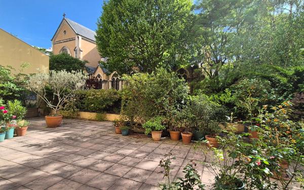 Appartement à vendre    5 pièces • 104,52 m2 Lyon 1