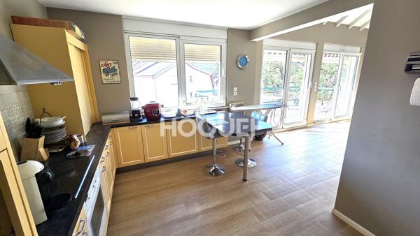 Appartement à vendre de 6 pièces de 160m²